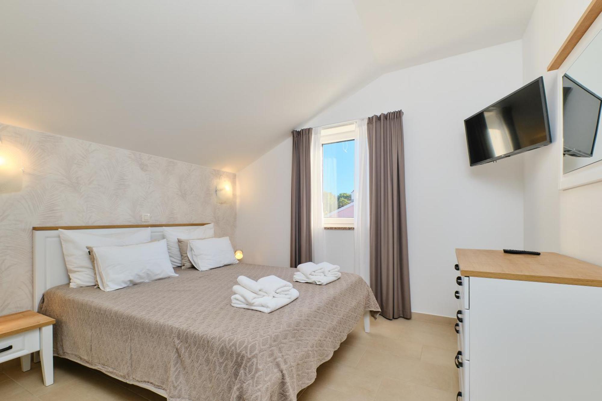 Apartments Divna Mali Lošinj Extérieur photo